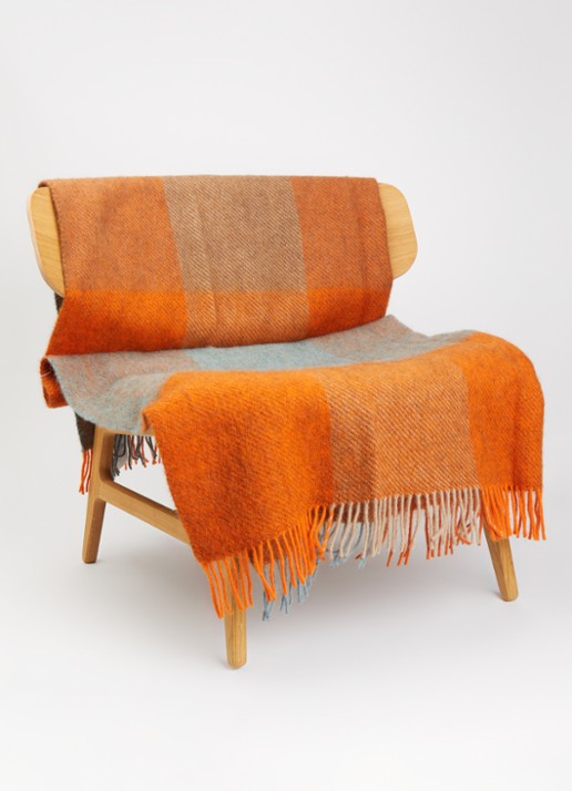 Klippan Gotland Check plaid van wol 130 x 200 cm - voorkant 3 orange