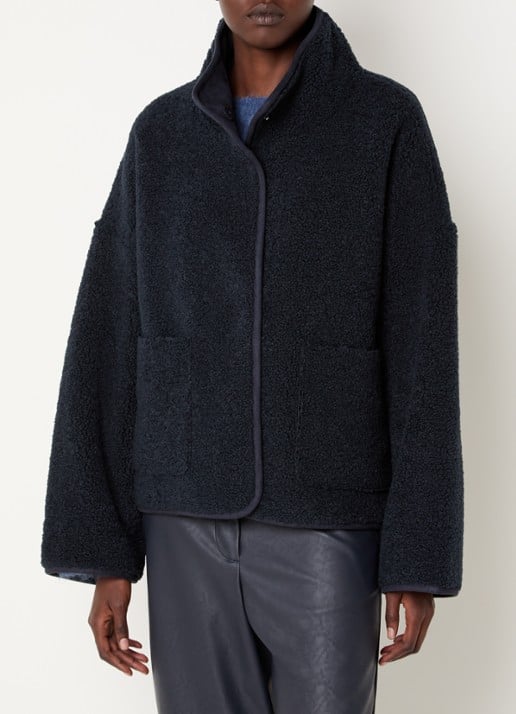 Knit-ted Jill jack van teddy met steekzakken - detail 5 donkerblauw