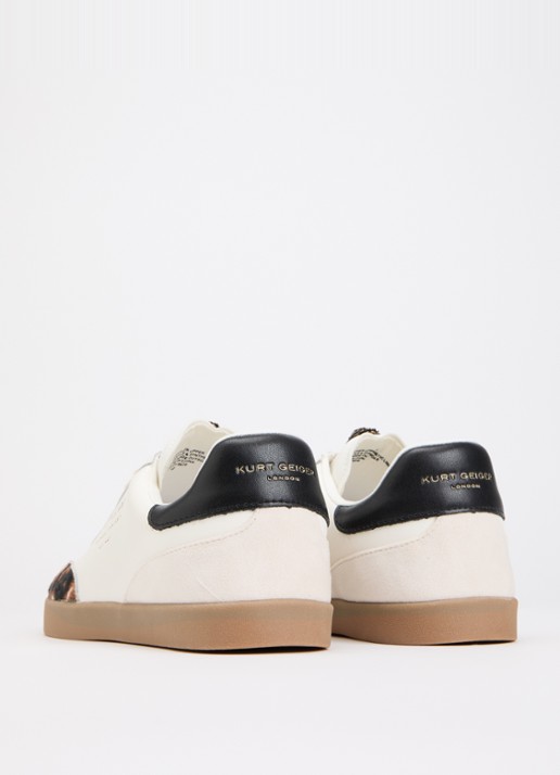 Kurt Geiger Barbican sneaker van leer met details van suède en ponyhair - achterkant 4 wit