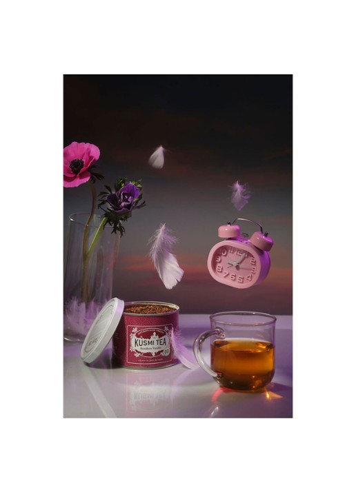 Kusmi Tea Rooibos Vanille losse thee 100 gram - detail 3 donkerroze