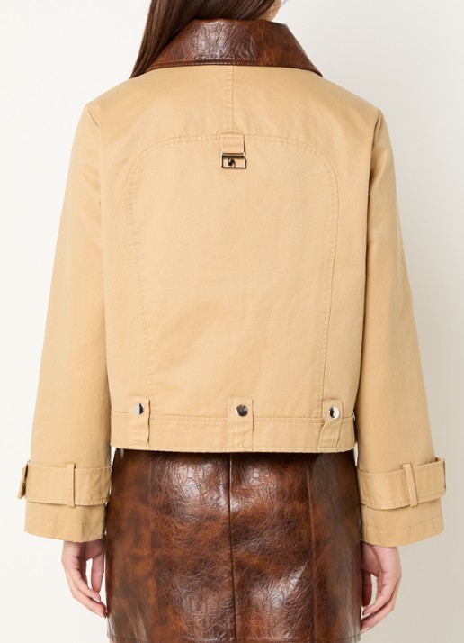 Laagam Braidy jack met steekzakken - achterkant beige