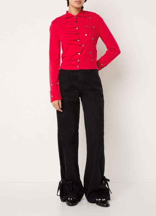 Laagam Fia fijngebreid vest met knoopdetail - voorkant 3 rood