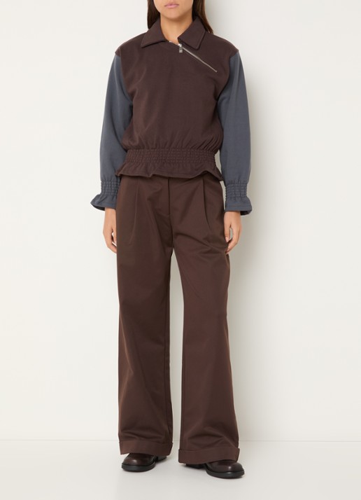 Laagam Valea high waist straight fit broek met steekzakken - voorkant 2 bruin