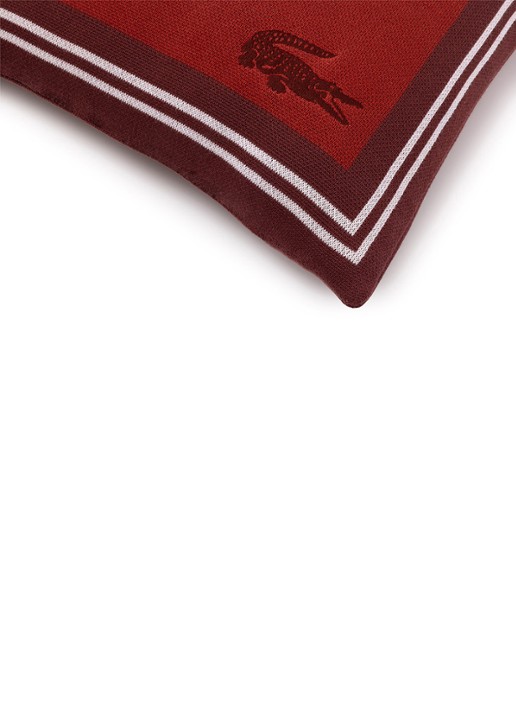Lacoste Frame sierkussenhoes 45 x 45 cm - voorkant 2 donkerrood