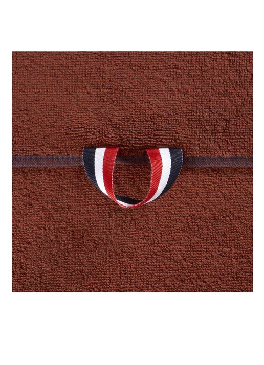 Lacoste L Casual badlaken - 450 gr/m2 - 70 x 140 cm - detail 2 bordeauxrood