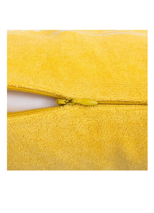 Lacoste L Le Club sierkussenhoes 33 x 57 cm  - detail 2 geel