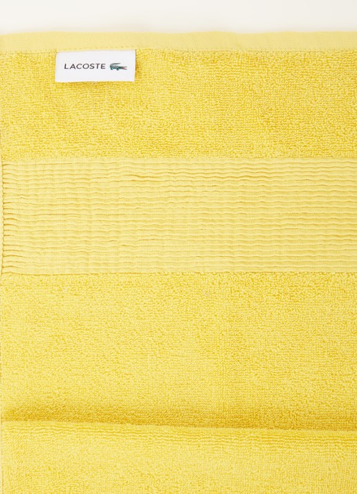 Lacoste L Lecroco badlaken - 600 gr/m2 - 100 x 150 cm - detail 3 geel