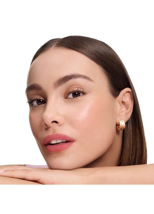 Lancôme Lip Idôle Cuddle Blur - vloeibare lipstick - achterkant 3 21 blushing blanket