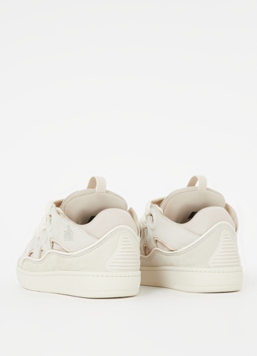 Lanvin Curb sneaker van kalfsleer met suède details - achterkant beige