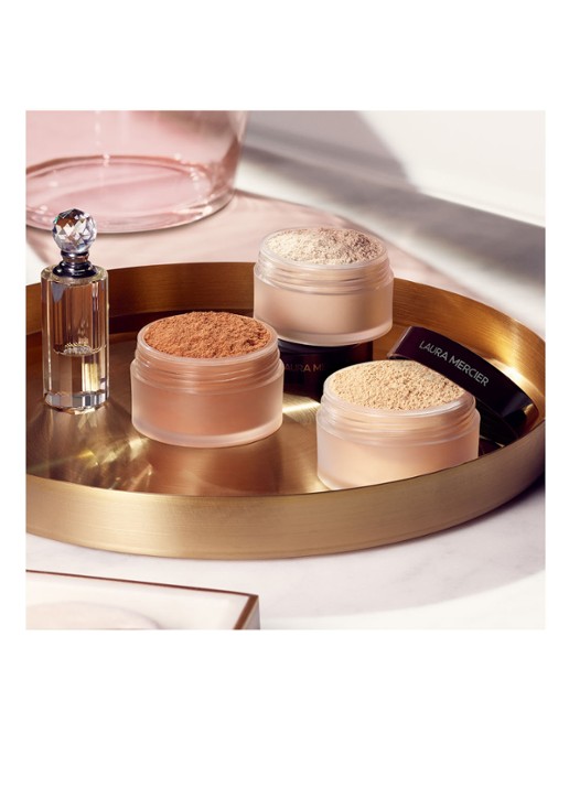 Laura Mercier Loose Setting Powder Translucent - losse poeder - detail 4 medium deep