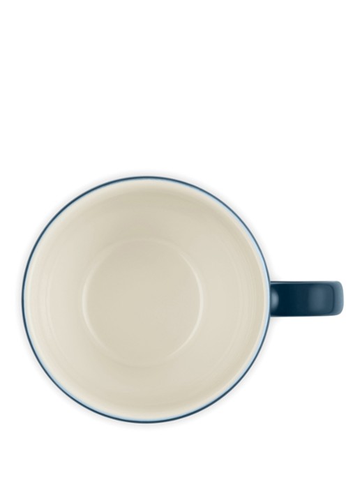 Le Creuset Cappuccino mok 40 cl - detail donkerblauw