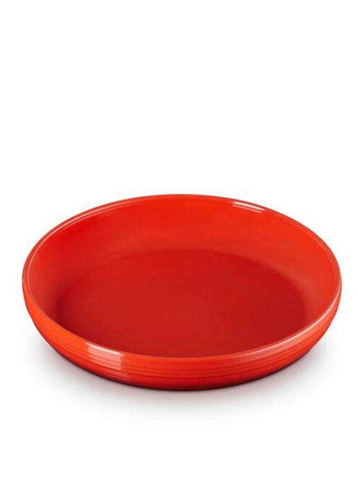 Le Creuset Diep bord 22 cm - voorkant 2 donkerrood