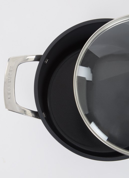 Le Creuset Essential Non-Stick Ceramic kookpan Ø20 cm - voorkant 2 zwart