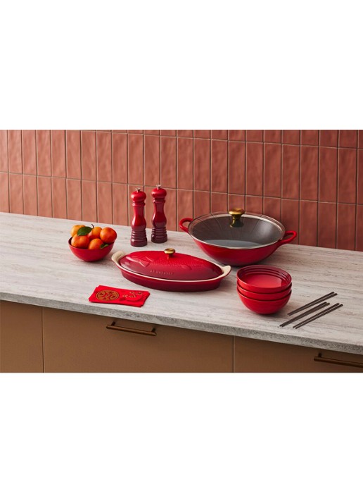 Le Creuset Heritage ovenschaal 41 cm - detail 3 donkerrood