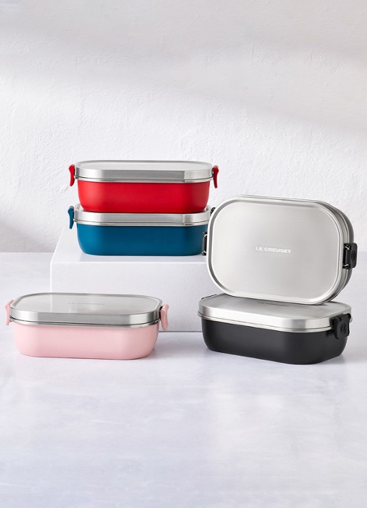 Le Creuset On The Go lunchbox 0,9 liter - voorkant 2 roze