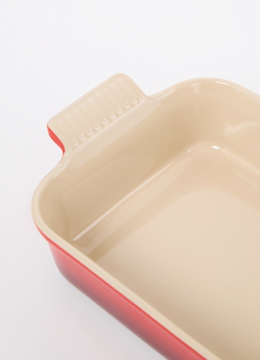 Le Creuset Ovenschaal 26 cm - voorkant 2 kersenrood / rood