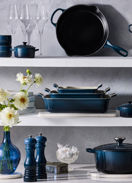 Le Creuset Ovenschaal 38 cm - detail 2 donkerblauw
