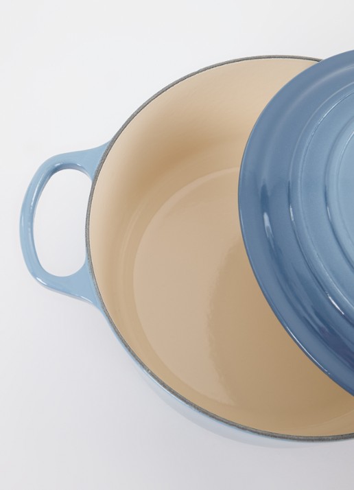 Le Creuset Signature braad-/stoofpan Ø28 cm - voorkant 3 chambray / blauw