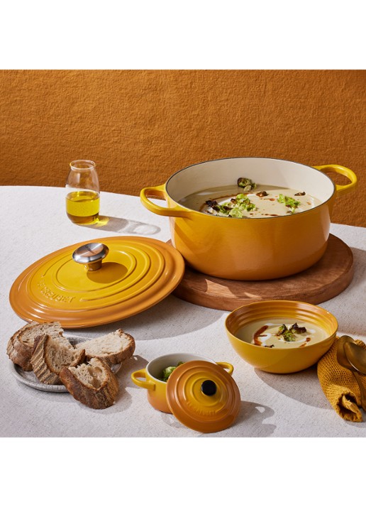 Le Creuset Signature braadpan 24 cm  - detail 7 nectar / oranje