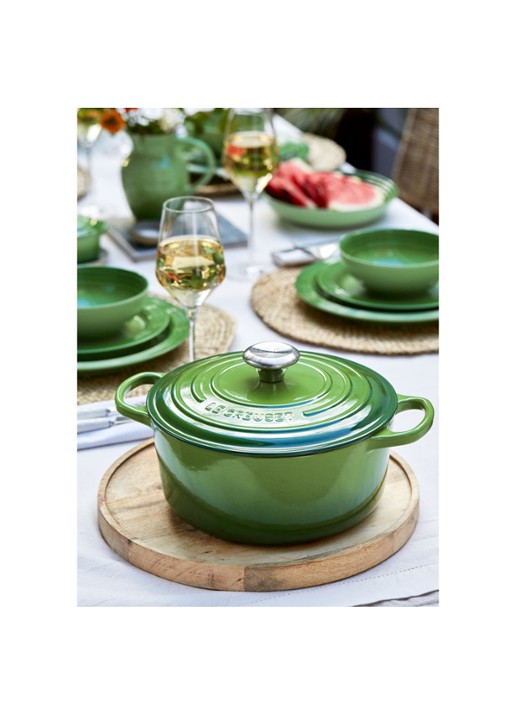 Le Creuset Signature braadpan Ø24 cm - voorkant 2 groen
