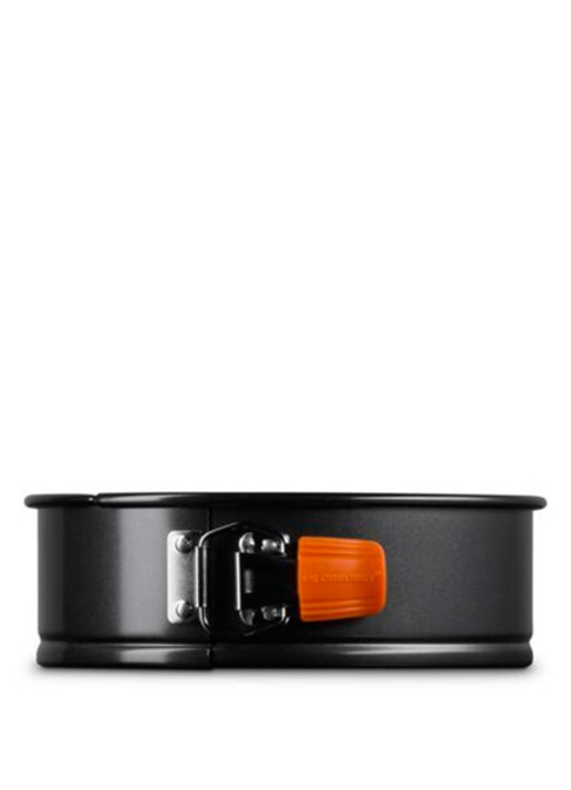 Le Creuset Springvorm 20 cm - detail 3 beige
