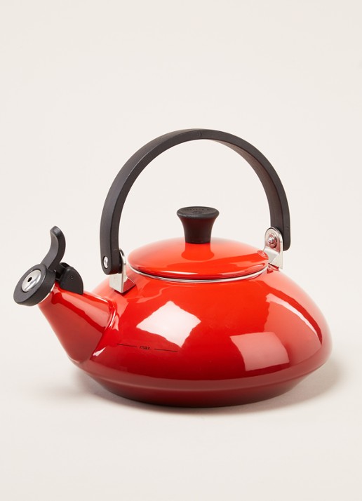 Le Creuset Zen fluitketel 1,5 liter - voorkant 2 kersenrood / rood