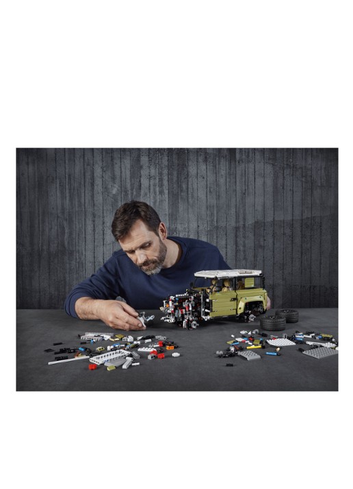 LEGO Land Rover Defender - 42110 - detail 3 undefined