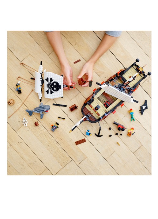 LEGO Piratenschip - 31109 - detail 3 multicolor