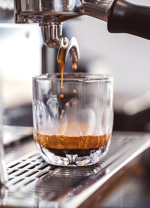Leonardo Gocce koffie- en thee glas 220 ml set van 2  - detail 4 transparant