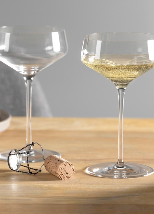 Leonardo Puccini champagneglas 35 cl set van 6  - detail 4 transparant