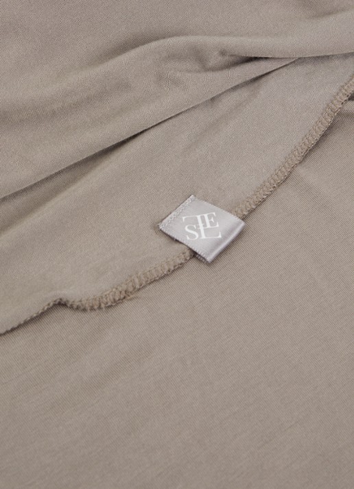 LES Atelier Bamboo Jersey hoofddoek 180 x 82 cm - detail 2 zilver