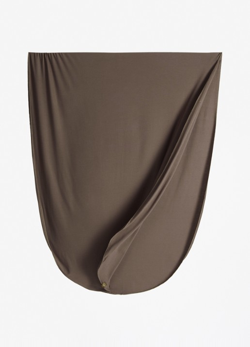 LES Atelier Hoofdoek met logo 180 x 80 cm - detail 3 taupe