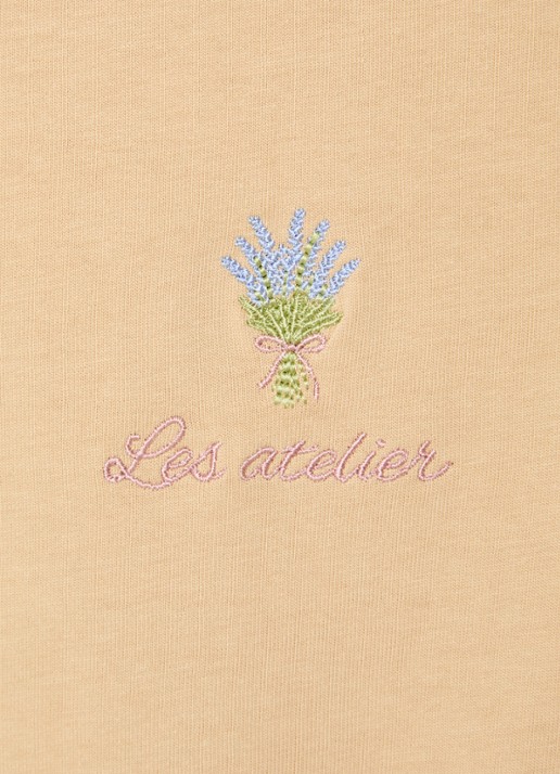 LES Atelier Nada oversized T-shirt met logoborduring - detail 2 khaki