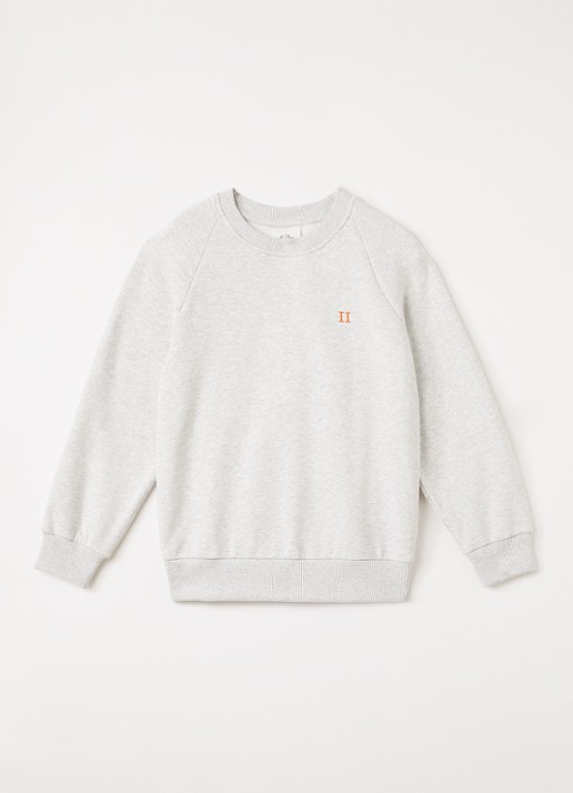 Les Deux Core Contrast sweater met logoborduring - voorkant lichtgrijs