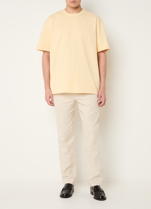 Les Deux T-shirt met logoborduring - voorkant 3 geel