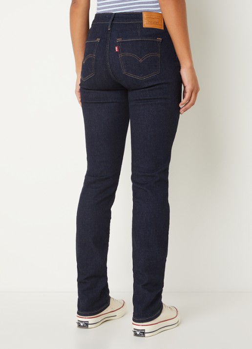 Levi's 712 mid waist slim fit jeans met donkere wassing - achterkant indigo