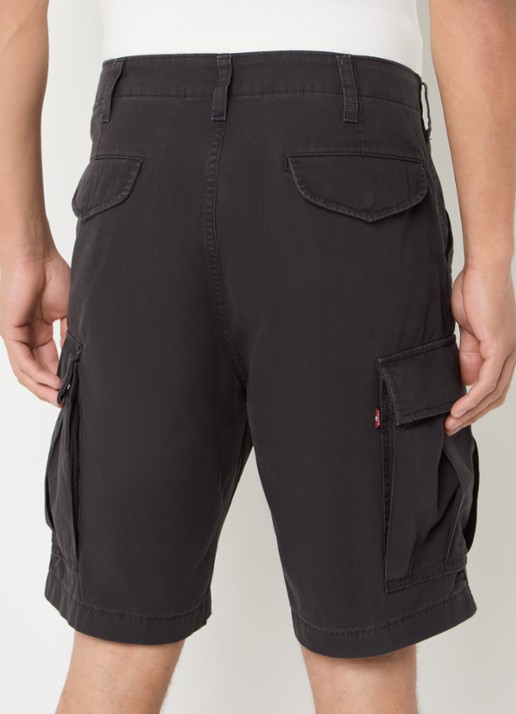 Levi's Carrier loose fit korte cargobroek met klepzakken - achterkant zwart