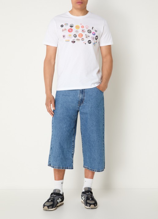 Levi's Community T-shirt met print - voorkant 4 wit