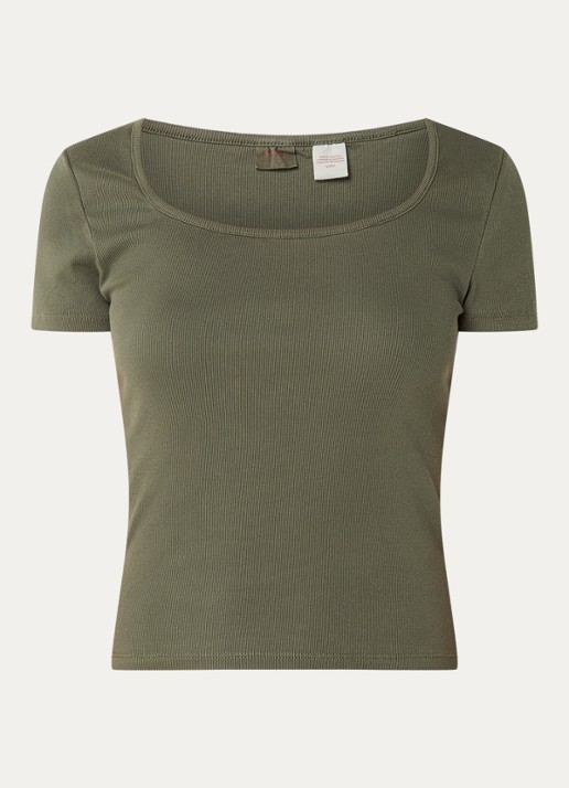 Levi's Essential ribgebreid cropped T-shirt - voorkant bronsgroen
