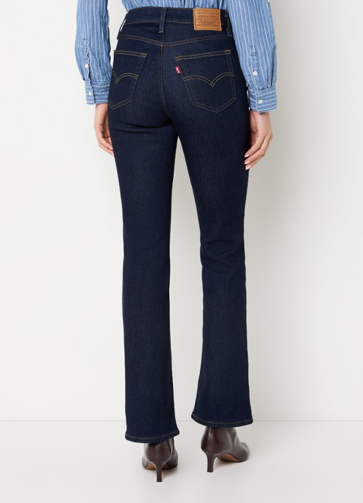 Levi's High waist flared jeans met donkere wassing  - achterkant 5 indigo
