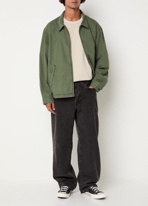 Levi's Jack met steekzakken - voorkant 2 legergroen