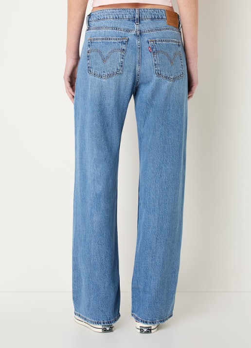 Levi's Low Loose low waist straight leg jeans met medium wassing - achterkant 3 indigo