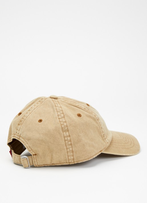 Levi's LS pet met logo borduring - achterkant 2 beige