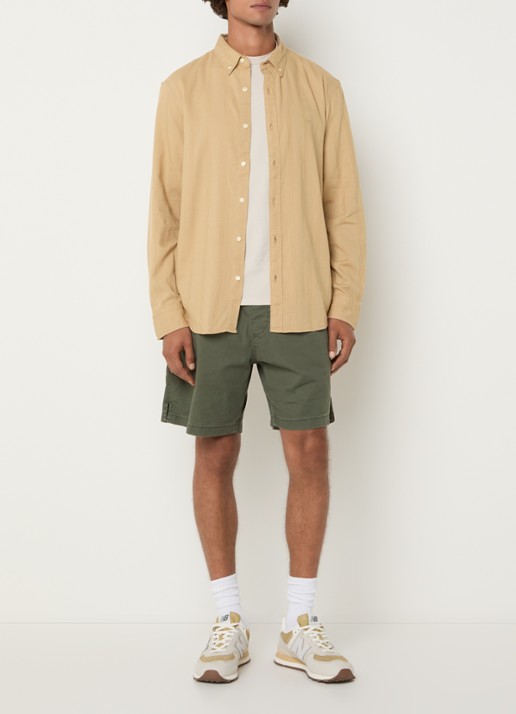 Levi's Regular fit overhemd in linnenblend met logoborduring - voorkant 4 camel