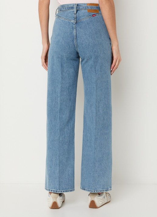 Levi's Ribcage high waist wide jeans met medium wassing - achterkant 3 indigo