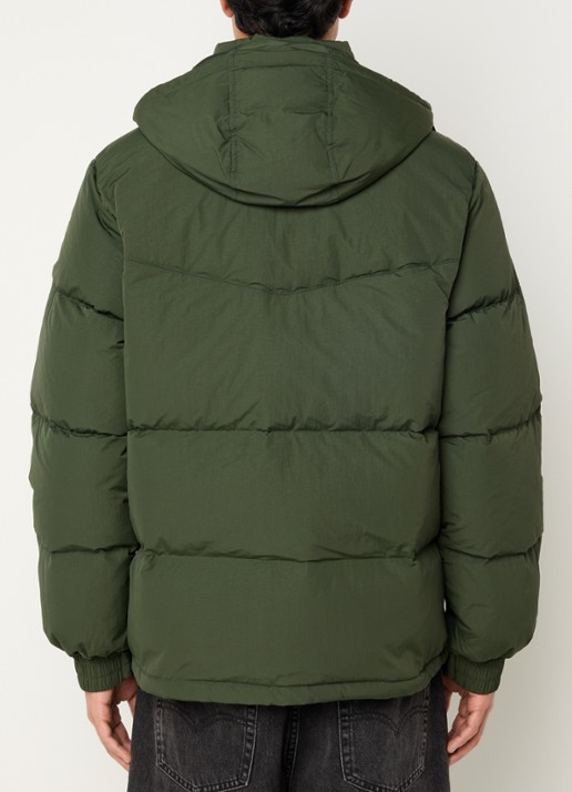 Levi's Rockridge puffer jack met donsvulling en afneembare capuchon - achterkant groen