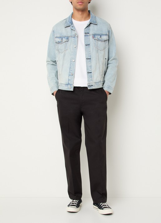 Levi's The Trucker spijkerjas met borstzakken - voorkant 2 indigo