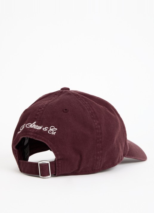 Levi's Varsity pet met logoborduring - detail bordeauxrood