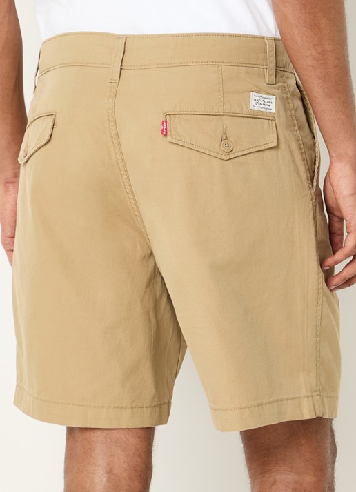 Levi's XX Authentic II straight fit korte chino met steekzakken - achterkant 4 camel
