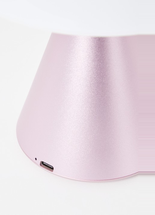 Lexon Mina Large tafellamp 17 x Ø14 cm - voorkant 2 lichtroze